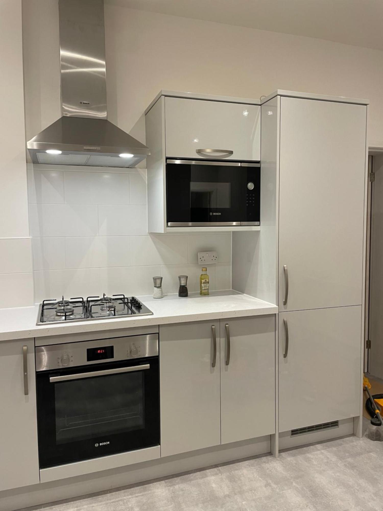 Newly Renovated Flat In Ashtead Apartment Exterior photo